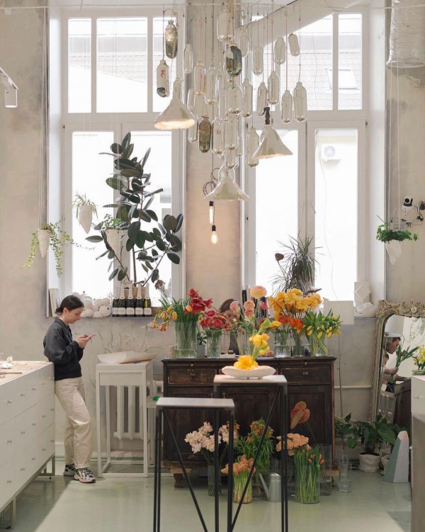 Как провести 8 марта одной? 3 сценария