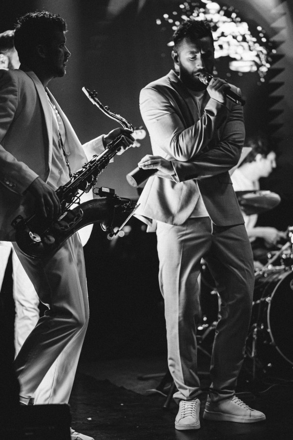 Какую кавер-группу выбрать на свадьбу