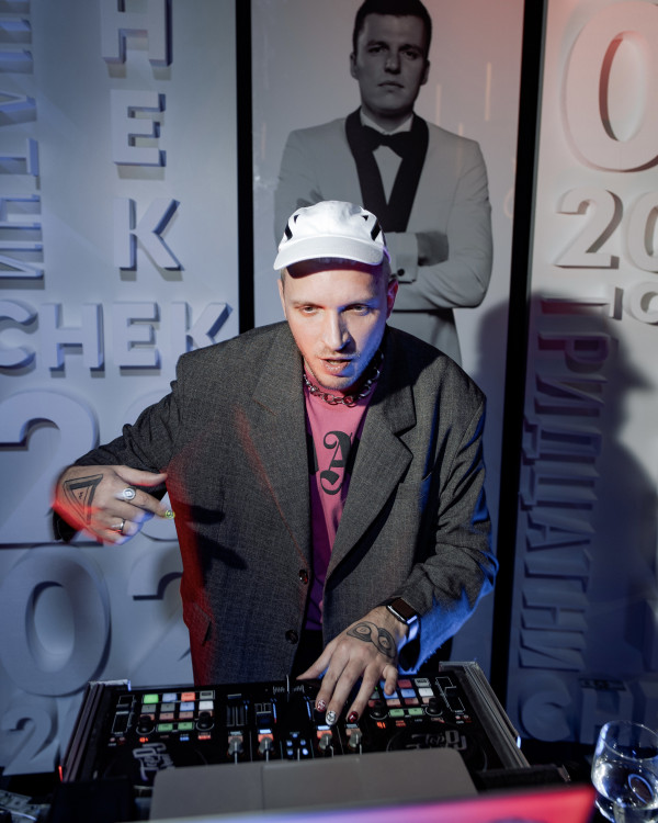 Диджеи Сергей Лосев