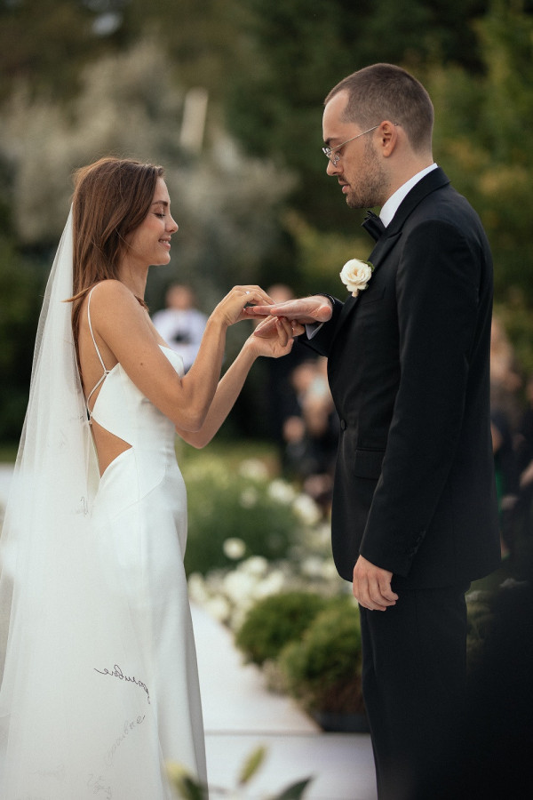 Безупречно стильная летняя свадьба