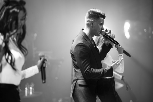 Какую кавер-группу выбрать на свадьбу