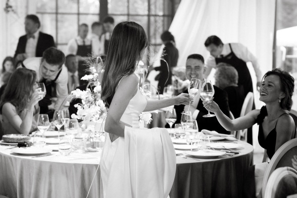 Безупречно стильная летняя свадьба