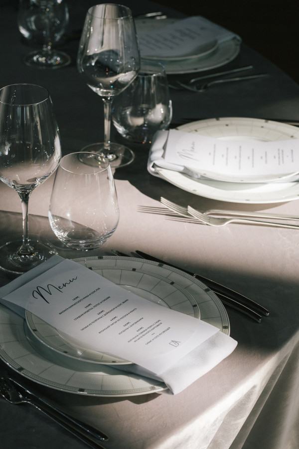 Безупречно стильная летняя свадьба