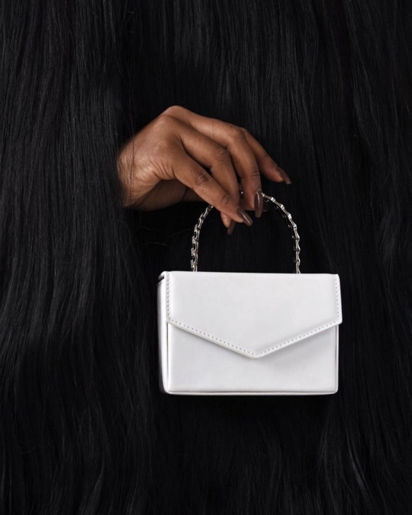 Где искать наряд на свадьбу, когда популярные