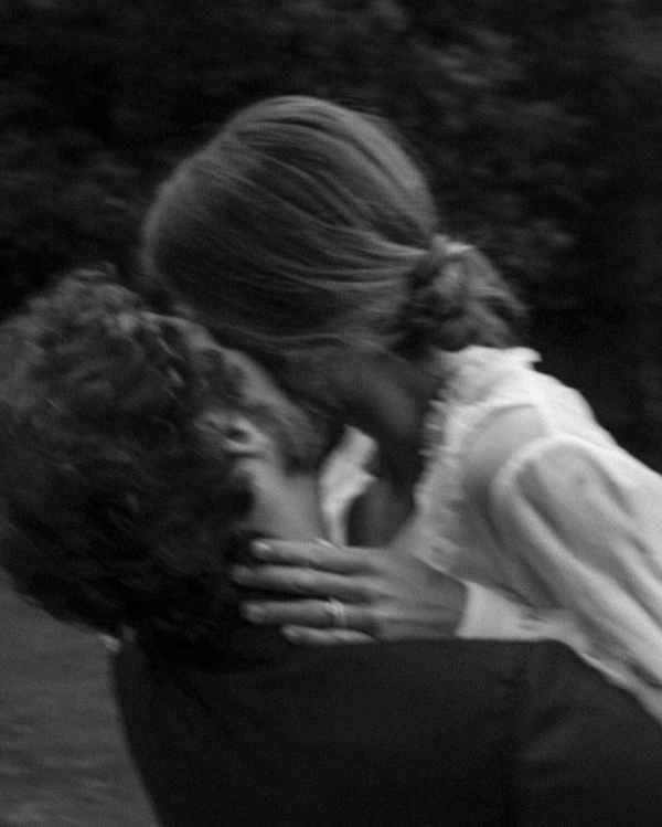 28 атмосферных треков для первого танца