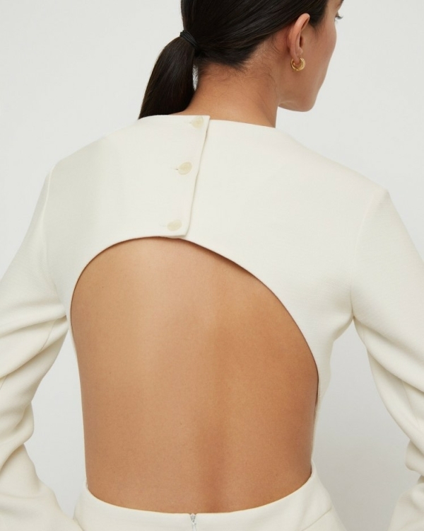 Платья с разрезами для регистрации