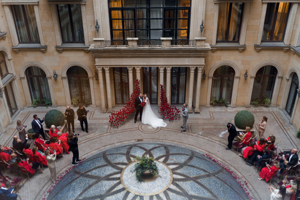 Свадебный день с четырьмя локациями от агентства