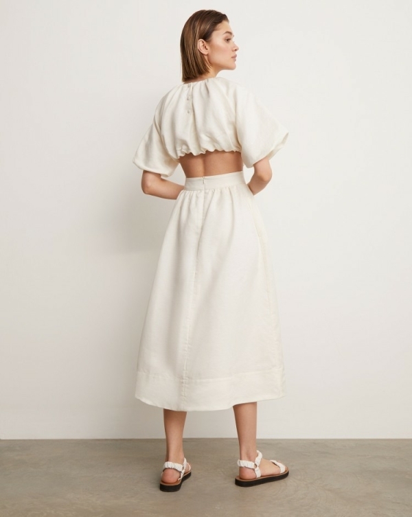 Платья с разрезами для регистрации