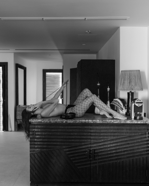 Модная свадебная съемка на Миконосе от Kiss