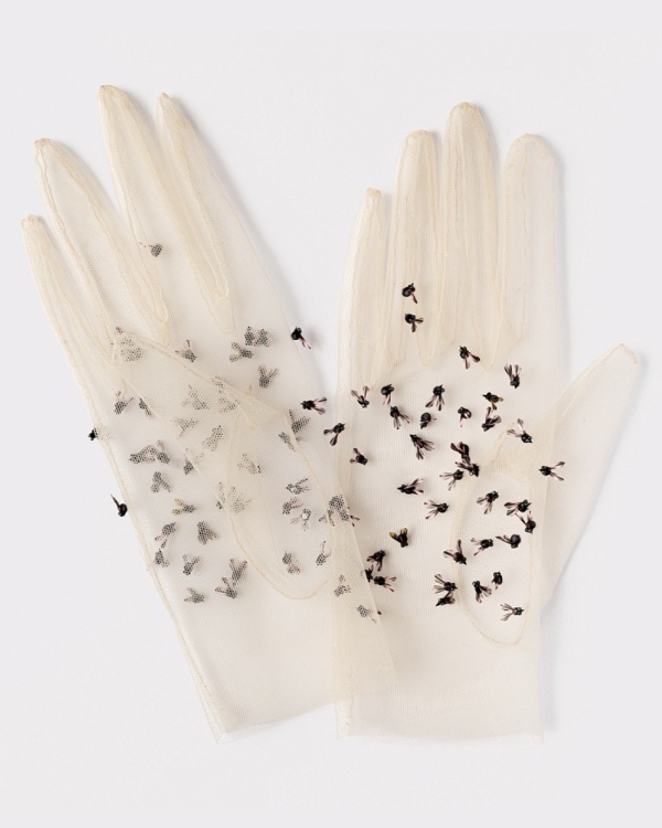 Где искать наряд на свадьбу, когда популярные