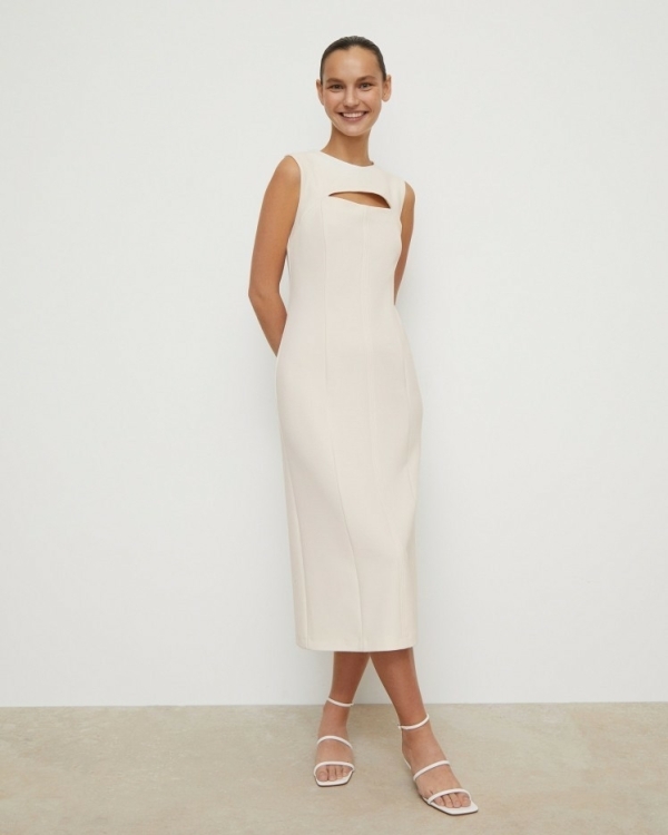 Платья с разрезами для регистрации