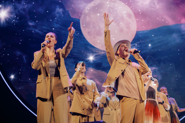 Свадьба с парящими птицами в Barvikha Concert