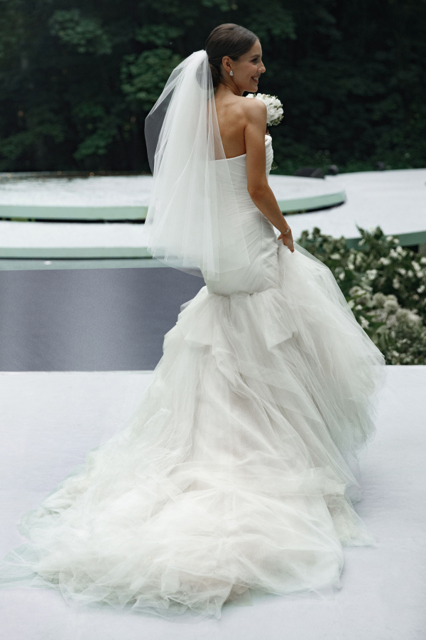 Неклассический свадебный проект на природе от WE