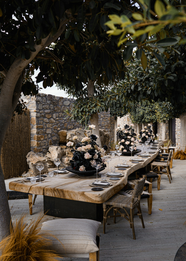 Модная свадебная съемка на Миконосе от Kiss