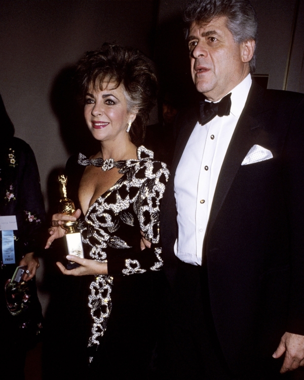 10 помолвочных колец Элизабет Тейлор