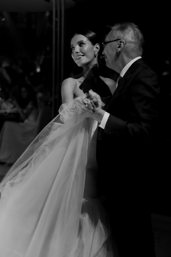 Неклассический свадебный проект на природе от WE