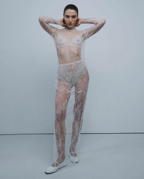 «Голые» свадебные платья — самый дерзкий тренд