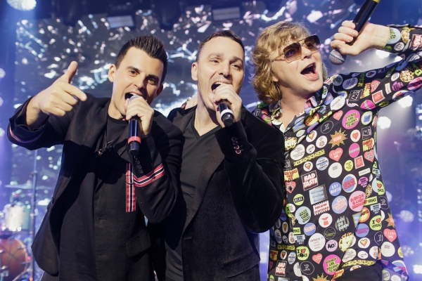 Неклассический свадебный проект на природе от WE