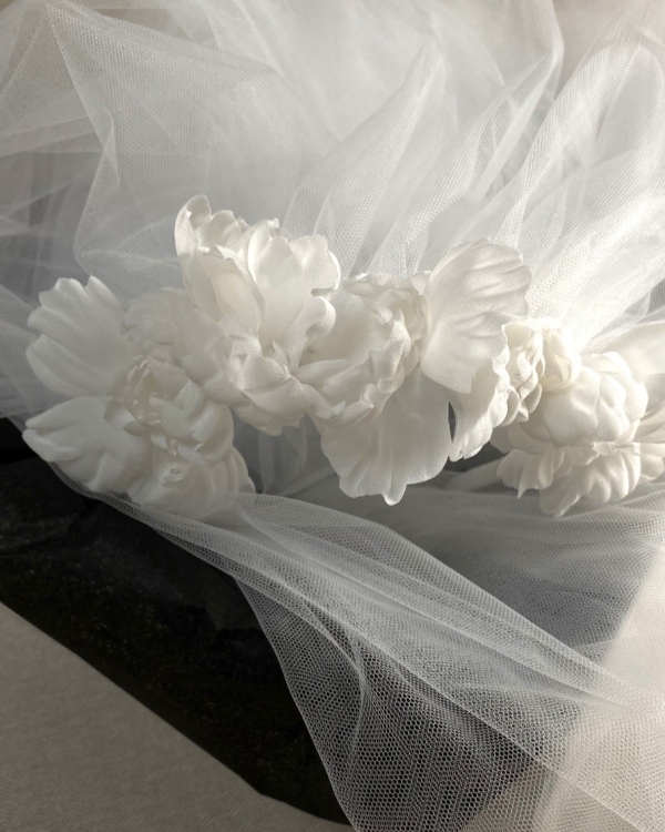 Где искать наряд на свадьбу, когда популярные