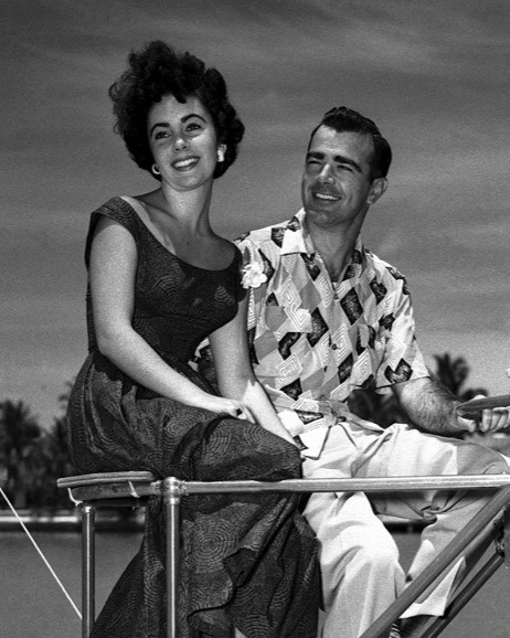 10 помолвочных колец Элизабет Тейлор