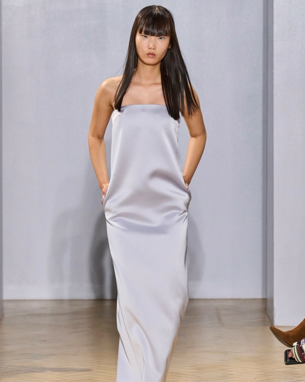 Идеи образов для невест с весенних показов