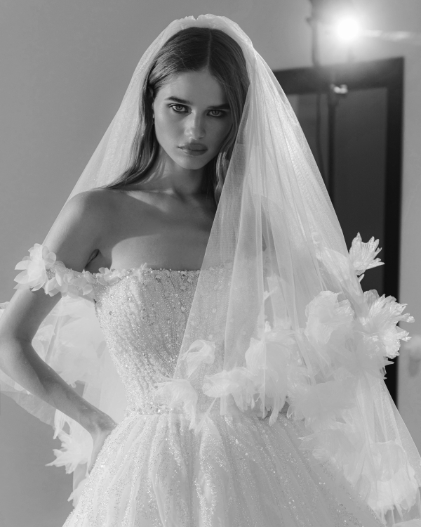 Свадебный салон «Мэри Трюфель»: о юбилее, сладком