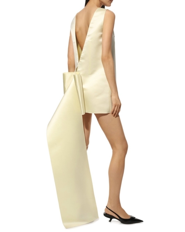 Где найти платье на 8 Марта, если