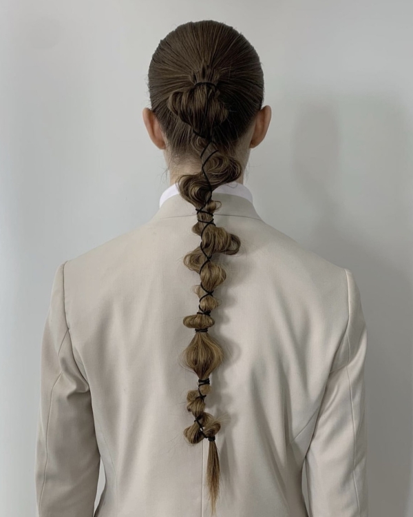 Идеи причесок с собранными волосами на свадьбу