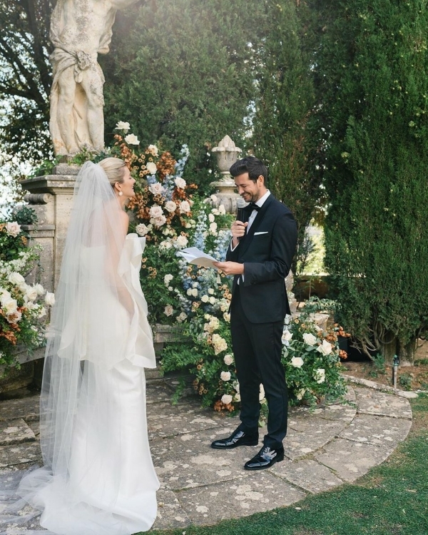 Как подготовить красивую свадебную клятву