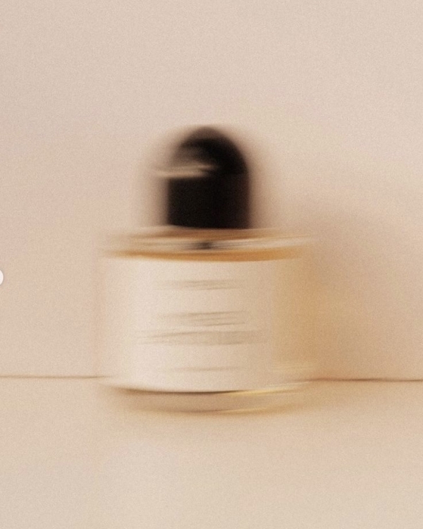 Бьюти-календарь на апрель: когда делать стрижки, окрашивание,