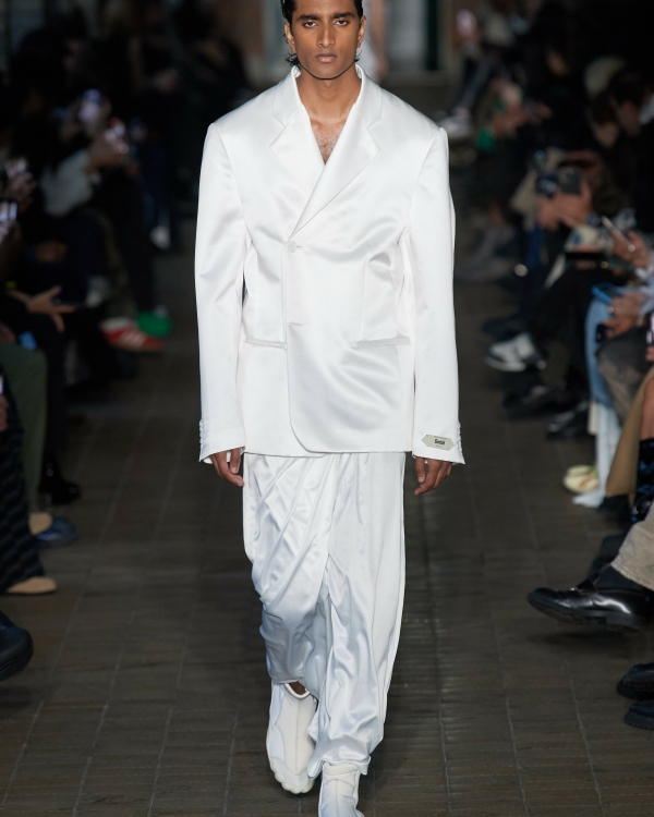 Идеи образов для женихов из весенних коллекций