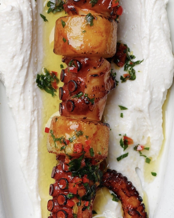 Где отметить 8 Марта? Лучшие рестораны Москвы