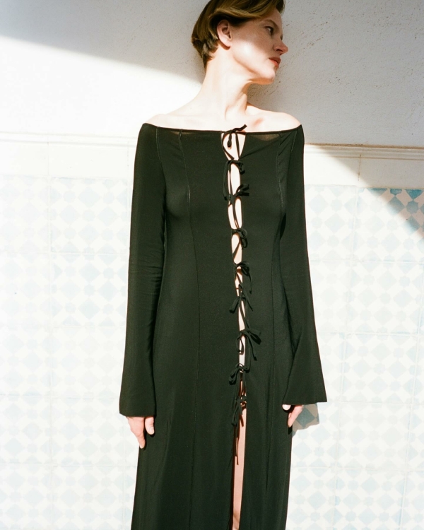 7 подкастов, которые помогут справиться с тревогой