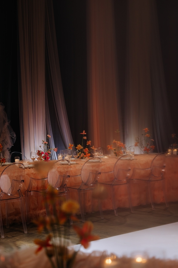 Рюши, сочная флористика и настоящая весна на