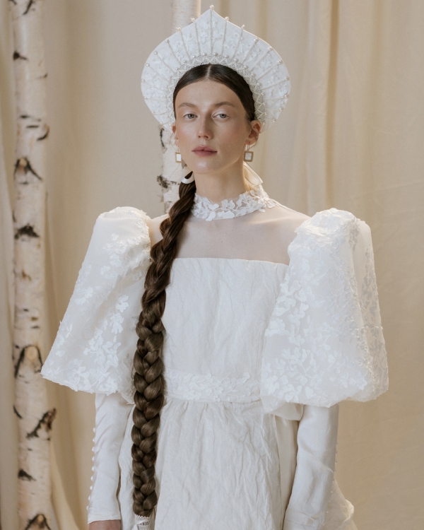 10 неклассических бьюти-образов невесты от стилиста Анастасии