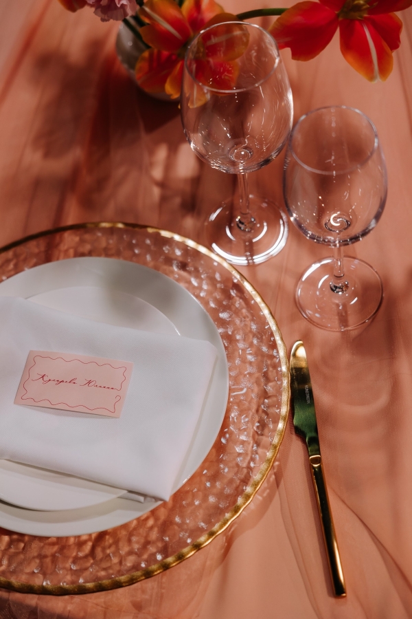 Рюши, сочная флористика и настоящая весна на