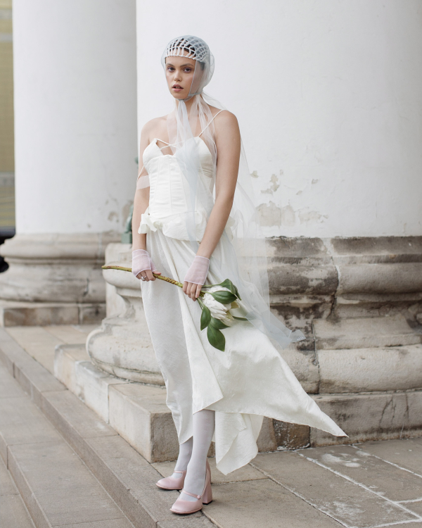 10 неклассических бьюти-образов невесты от стилиста Анастасии