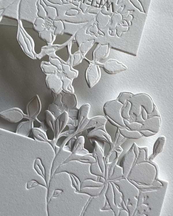 Глубокая печать, ткани и наивные рисунки. Показываем