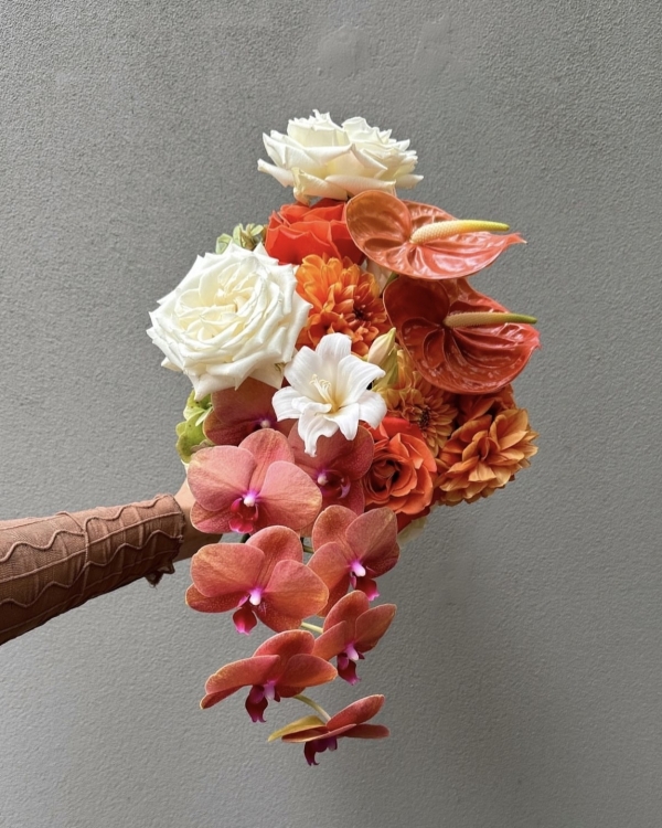 Букет невесты 2024, достойный «Оскара»: 30 модных