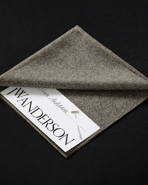 Глубокая печать, ткани и наивные рисунки. Показываем