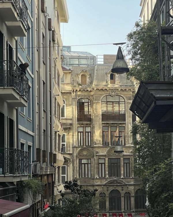 Путешествие начинается: лучшие непляжные направления для медового