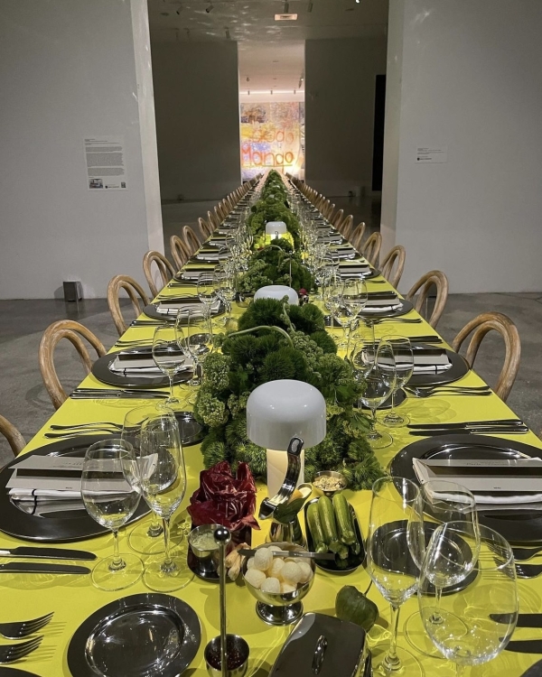 В каких цветах оформить свадьбу летом 2024?