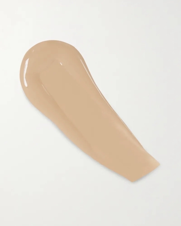 Что в косметичке у стилиста Арины Шариной?