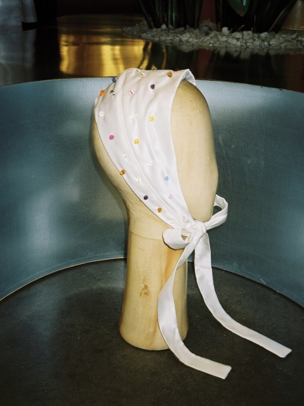 Less is more. Подборка небанальных аксессуаров для