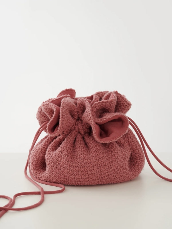 Less is more. Подборка небанальных аксессуаров для