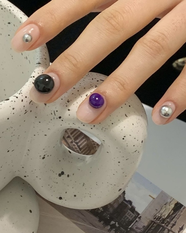 7 трендов свадебного маникюра для невест 2024