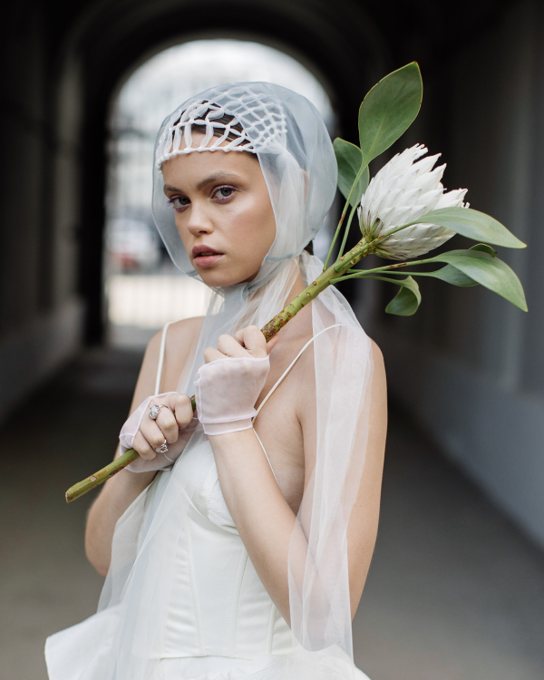 10 неклассических бьюти-образов невесты от стилиста Анастасии