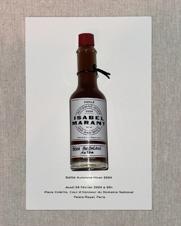 Глубокая печать, ткани и наивные рисунки. Показываем