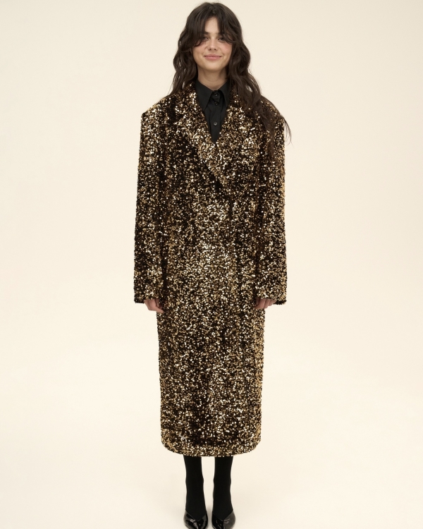 Свежий взгляд: собираем весенний образ невесты по