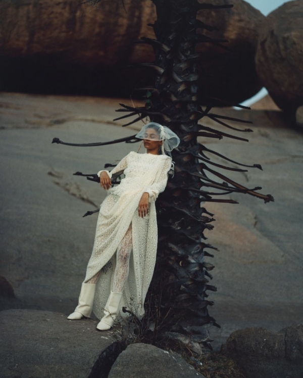 Колготки — любимый тренд модных невест 2024. Какие